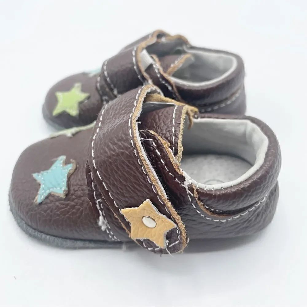 Outbak’s soft soled leather shoes - size 3 month
